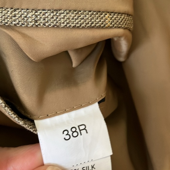 NWT Jos. A. Bank Traveller’s collection Classic Beige plaid Blazer sport coat - Picture 6 of 8